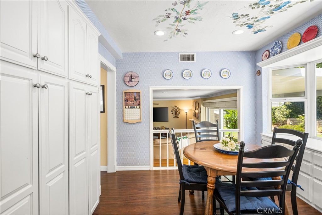 16671 Landmark Avenue