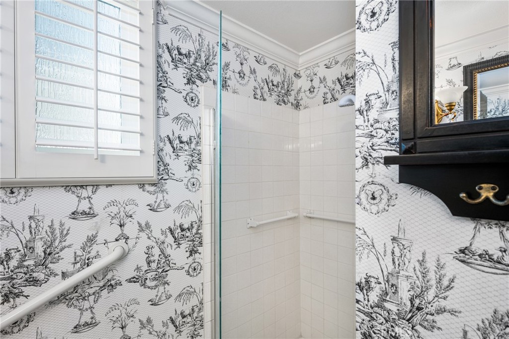 16671 Landmark Avenue