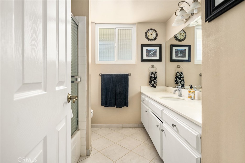 16671 Landmark Avenue