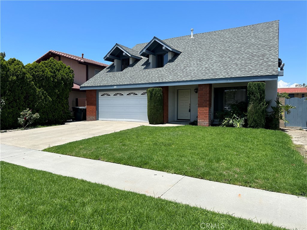 1581 W Elm Avenue