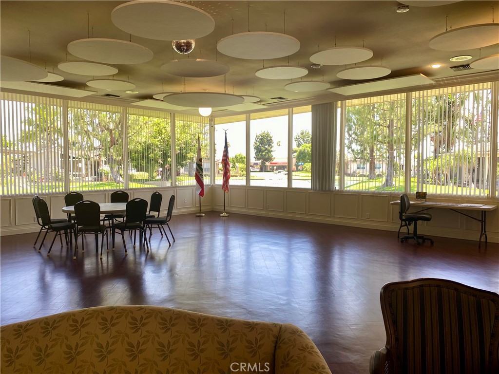 320 Lakepark Drive