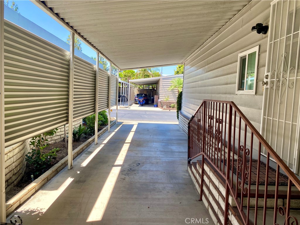320 Lakepark Drive