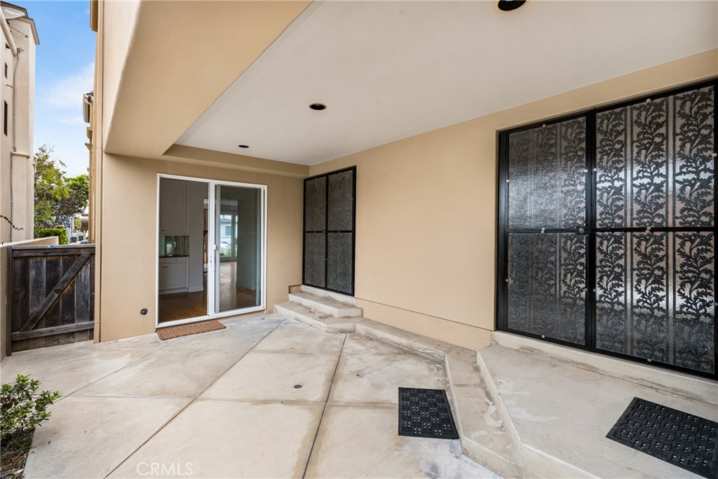 602 Larkspur Avenue A