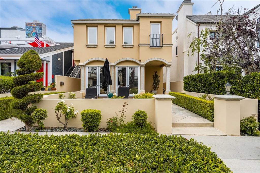 602 Larkspur Avenue A