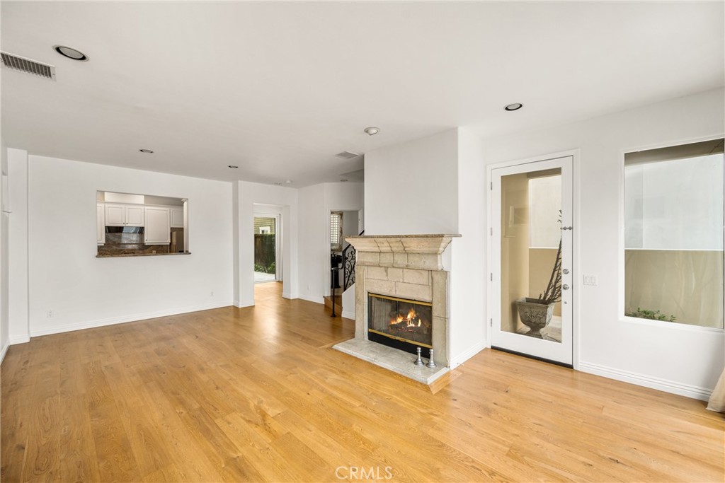 602 Larkspur Avenue A