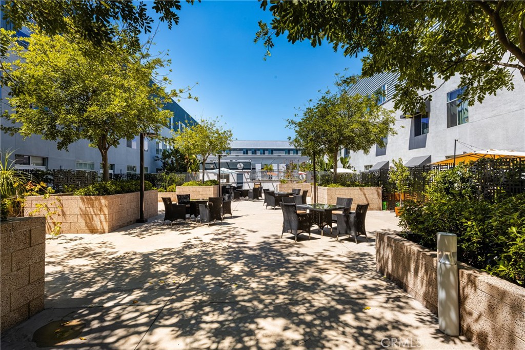 435 W Center Street Promenade 201