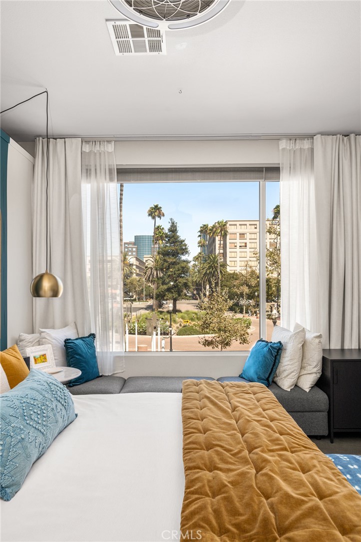 435 W Center Street Promenade 201