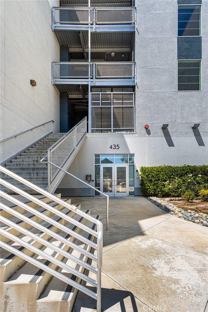 435 W Center Street Promenade 201