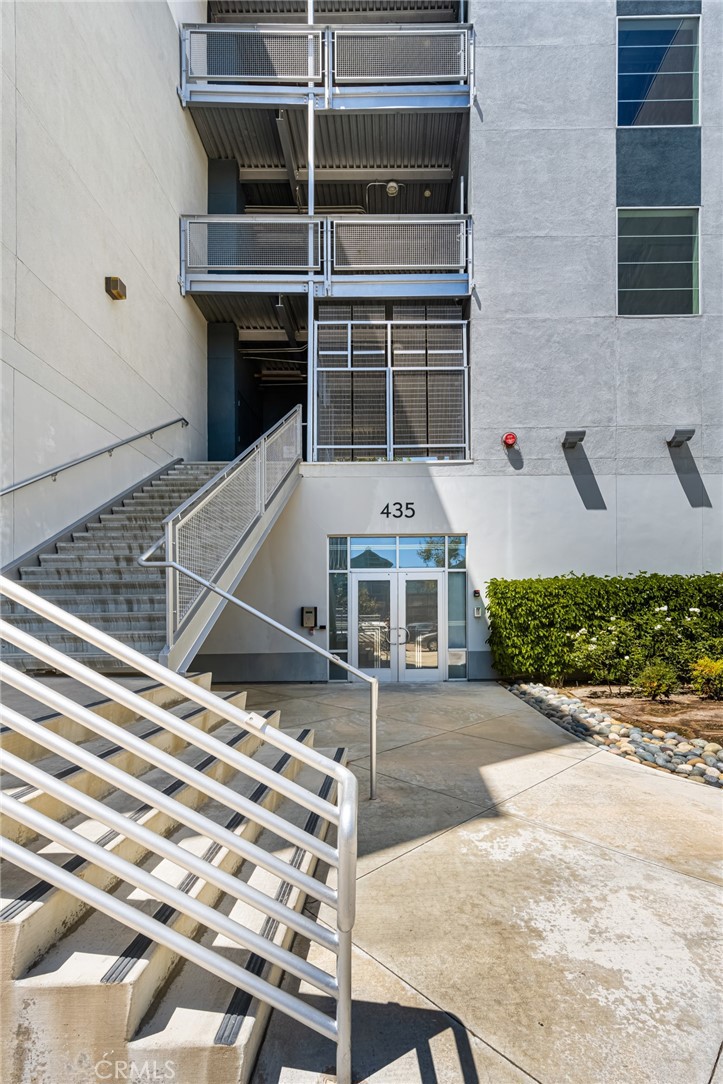 435 W Center Street Promenade 201