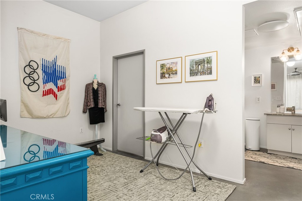 435 W Center Street Promenade 201