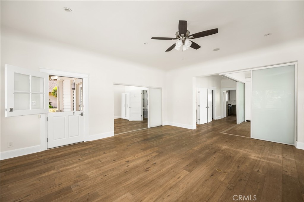 128 W Sycamore Street