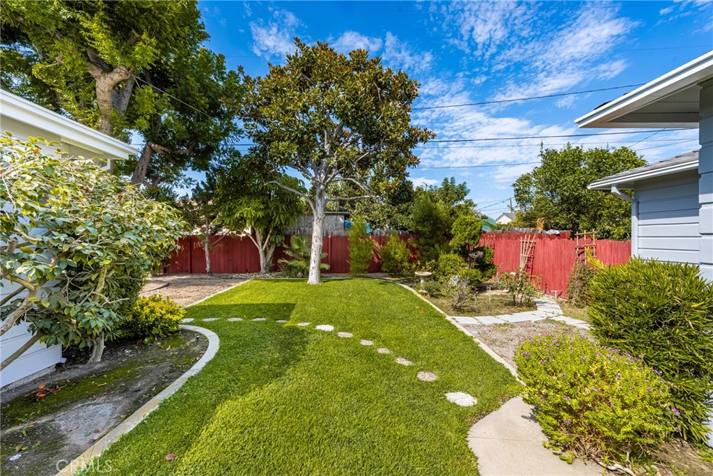 163 N Evelyn Drive