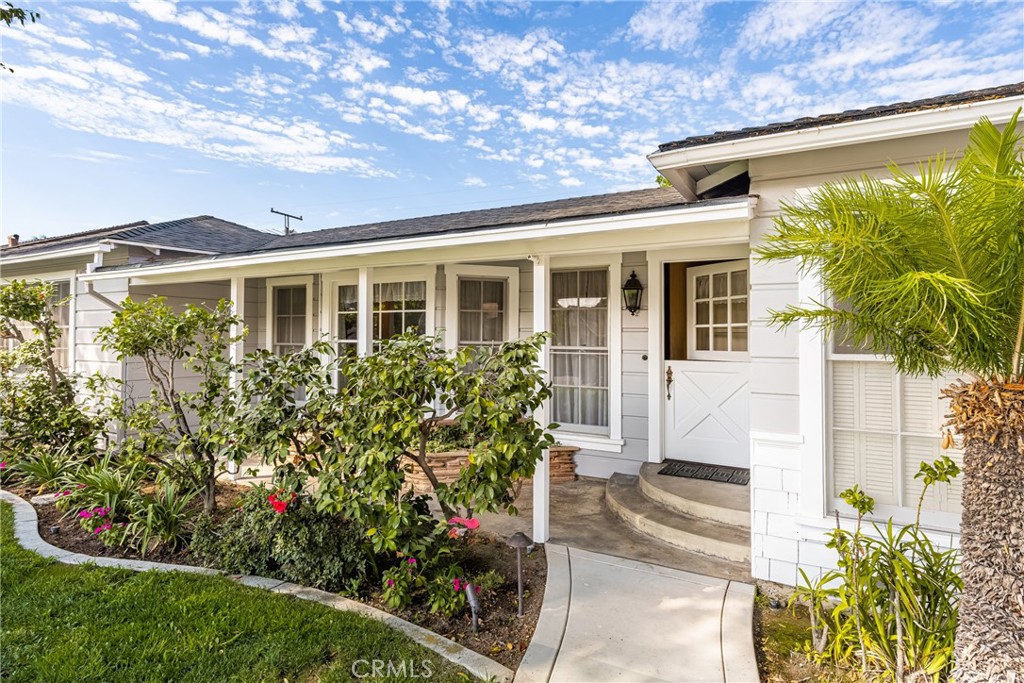 163 N Evelyn Drive