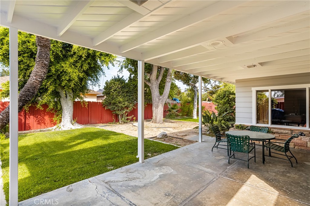 163 N Evelyn Drive
