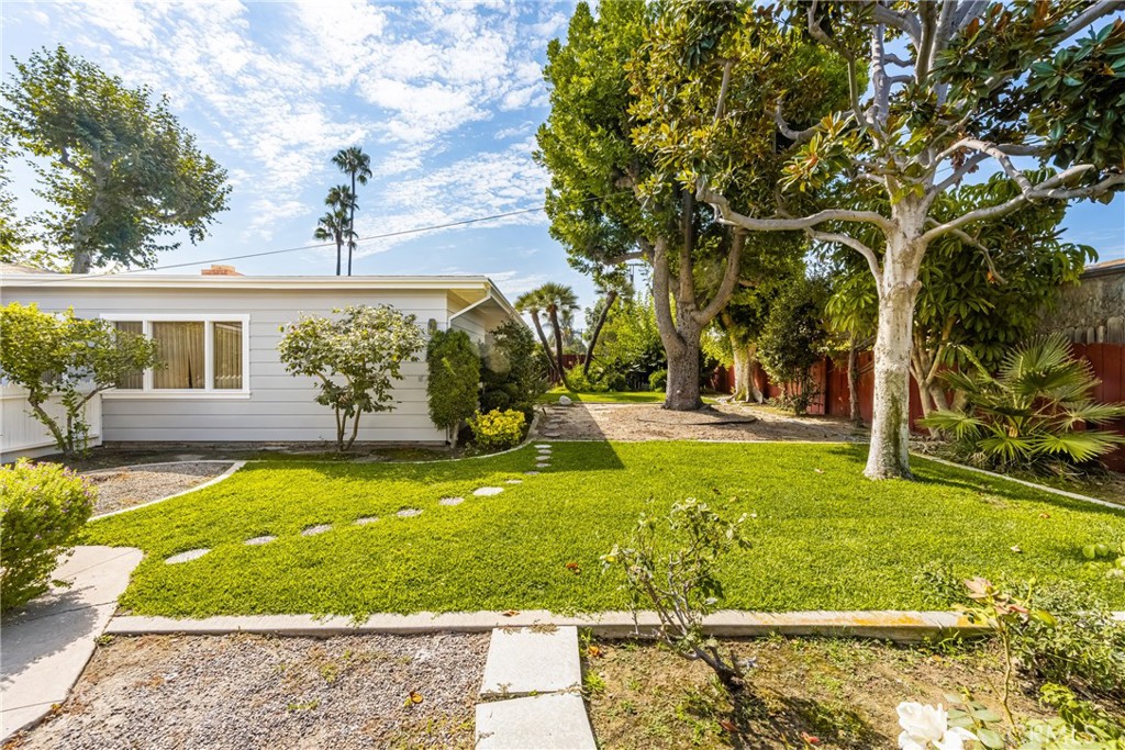163 N Evelyn Drive