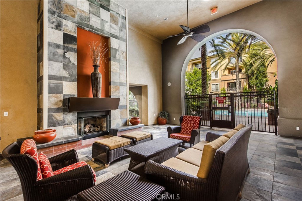 1801 E Katella Avenue 3161