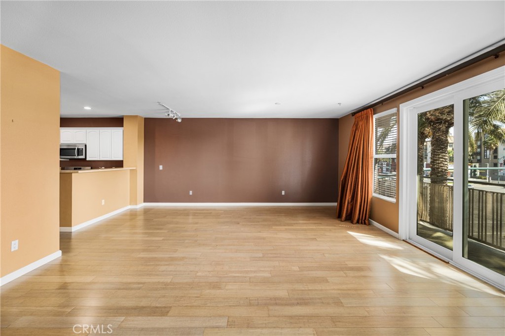 1801 E Katella Avenue 3161