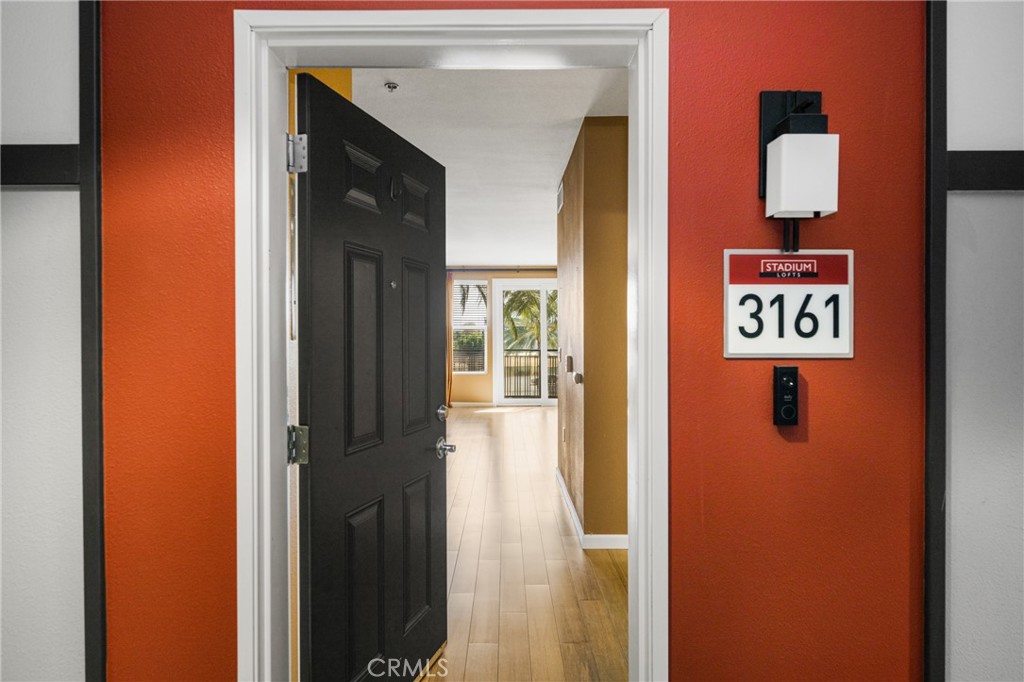 1801 E Katella Avenue 3161