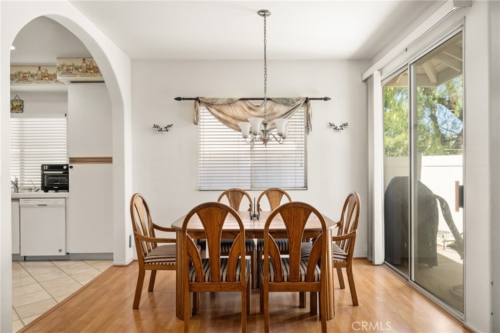 816 S Yellowstone Way