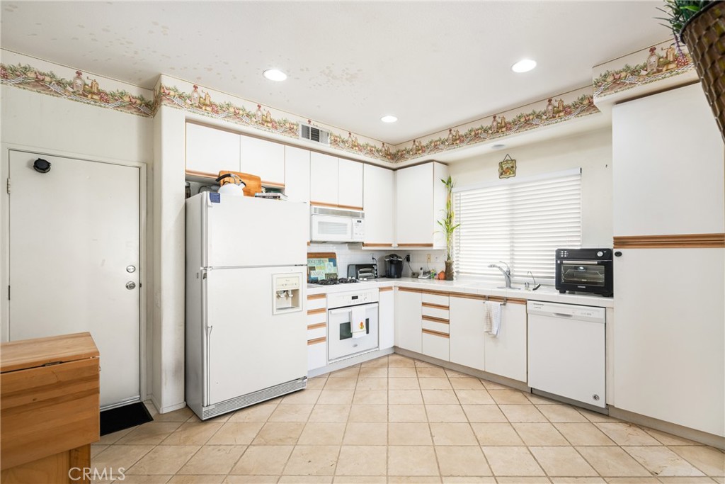 816 S Yellowstone Way