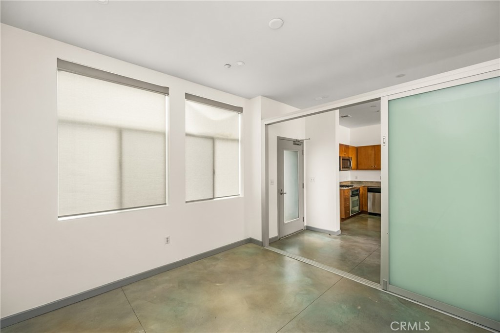 435 W Center Street Promenade 323