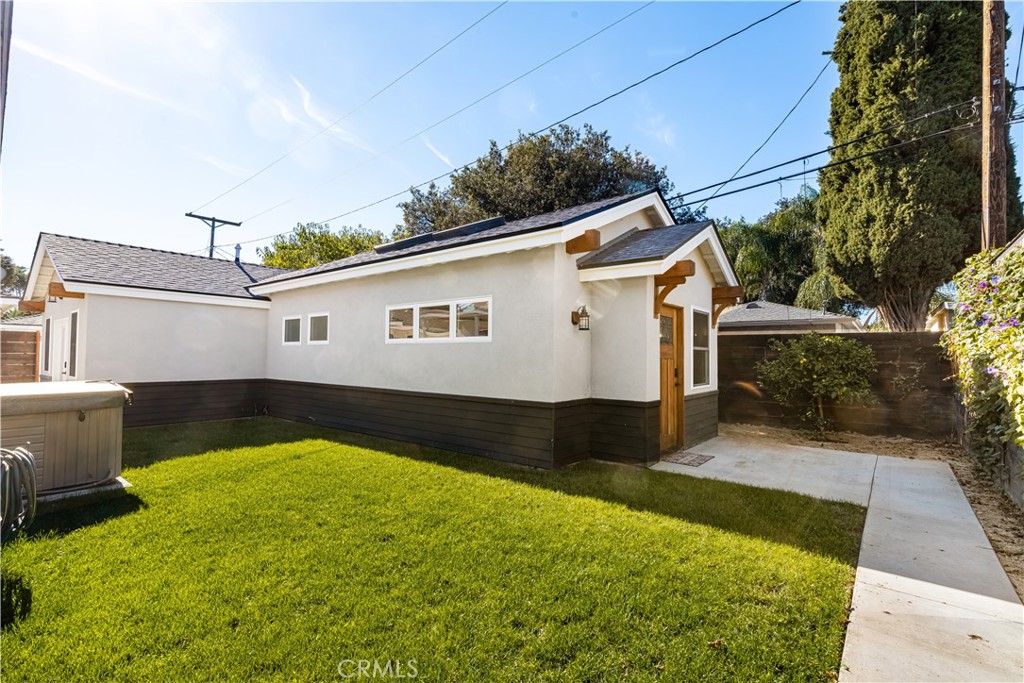 211 Florence Place