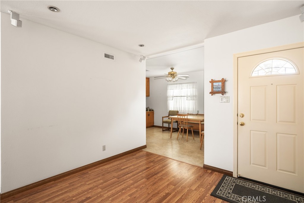 617 S Birchleaf Drive