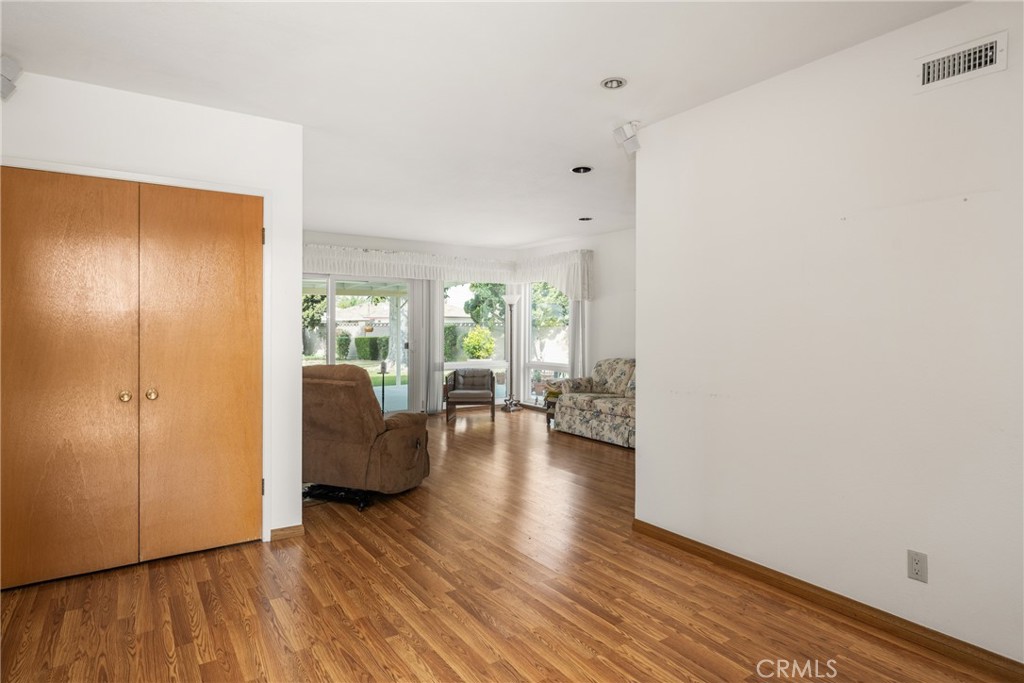 617 S Birchleaf Drive