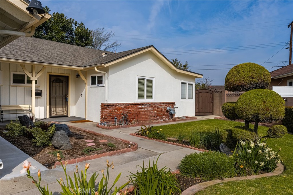 617 S Birchleaf Drive