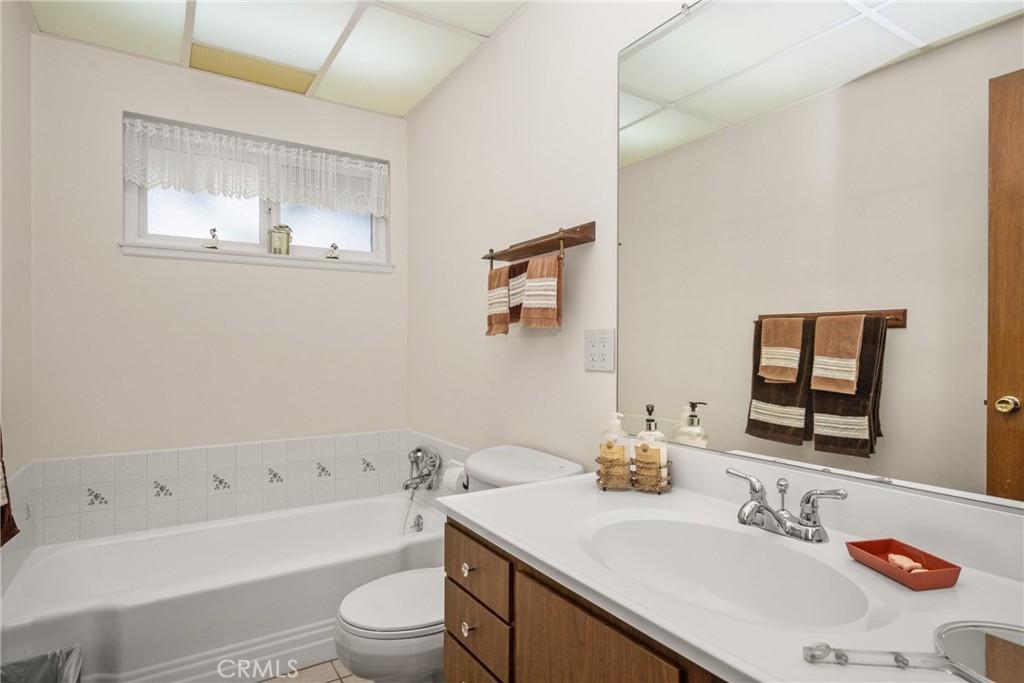 617 S Birchleaf Drive