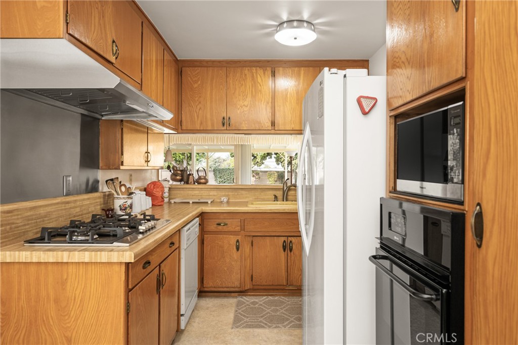 617 S Birchleaf Drive