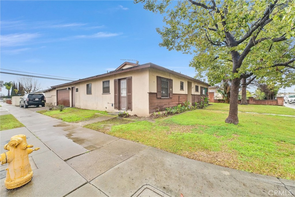 816 N Magnolia Avenue