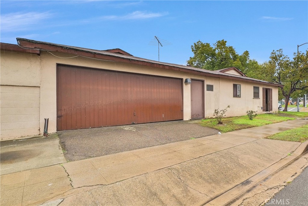 816 N Magnolia Avenue