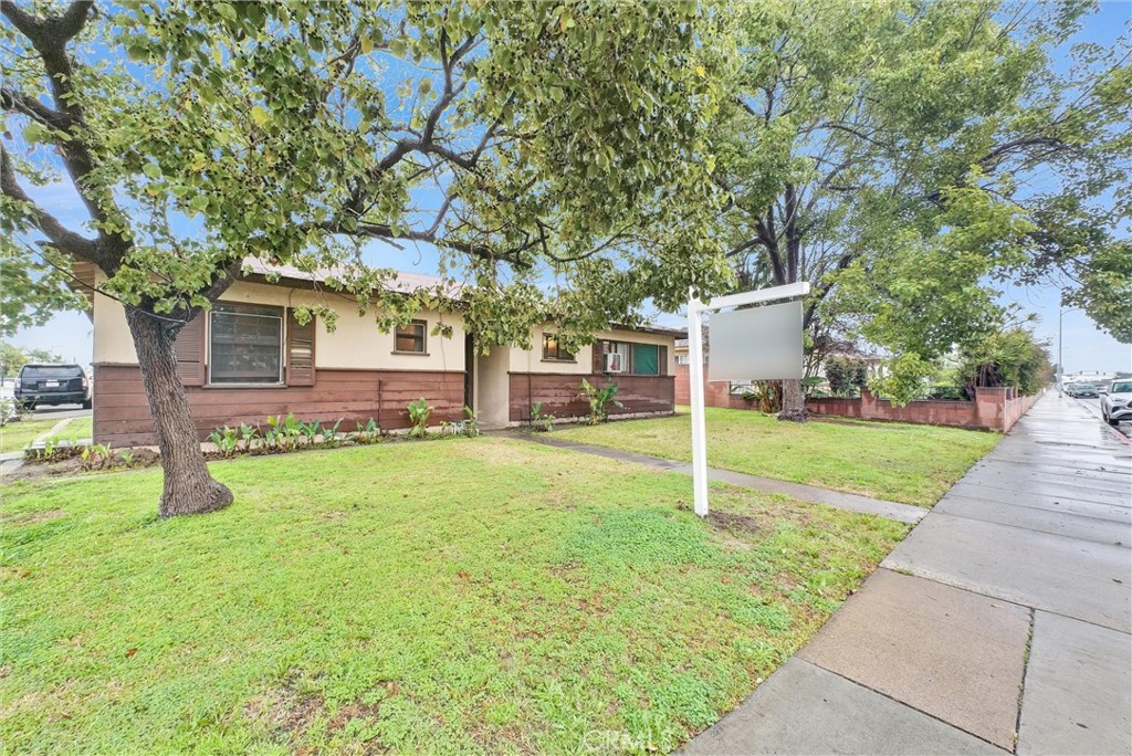 816 N Magnolia Avenue