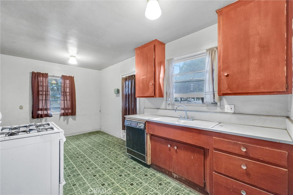 816 N Magnolia Avenue