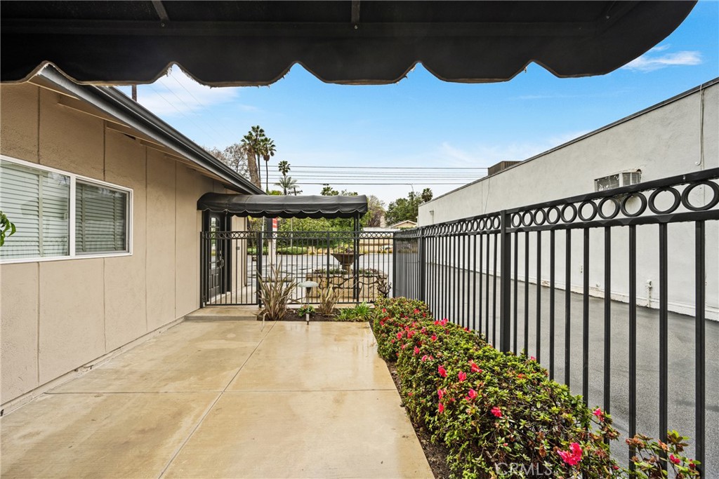 1580 S Harbor Boulevard