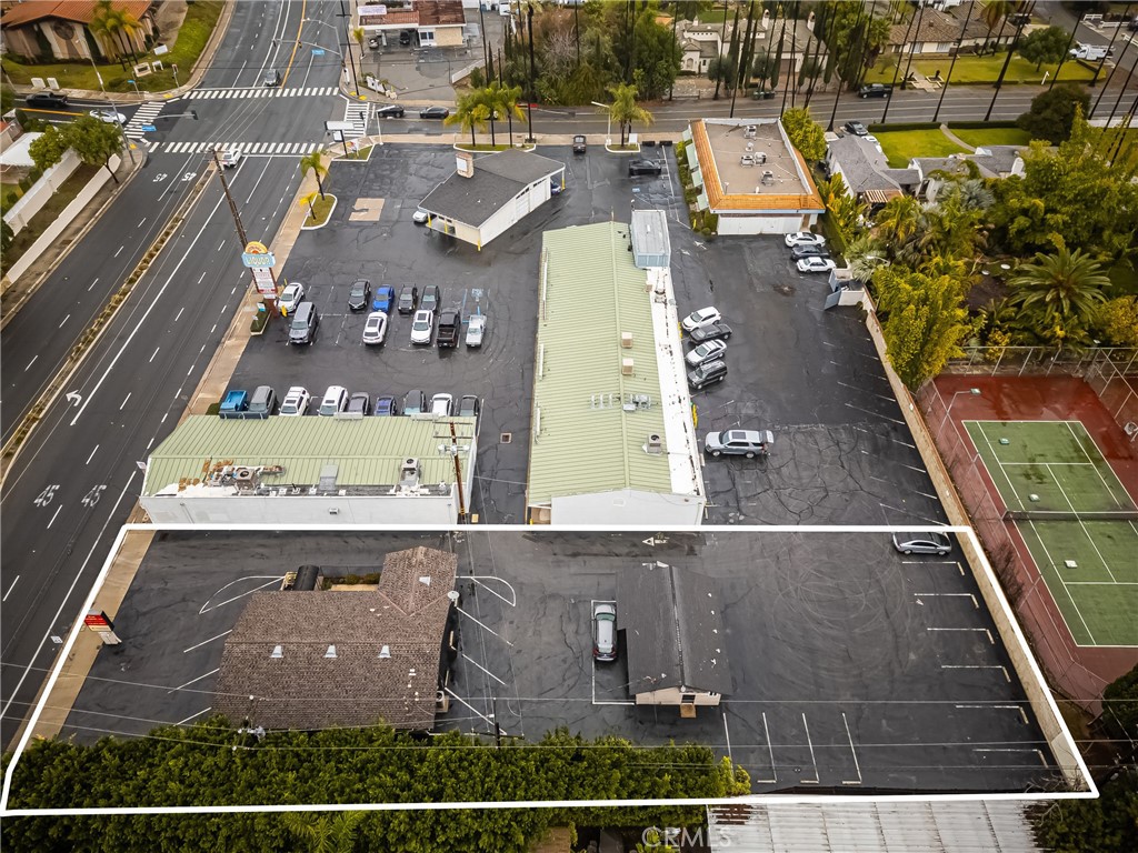 1580 S Harbor Boulevard