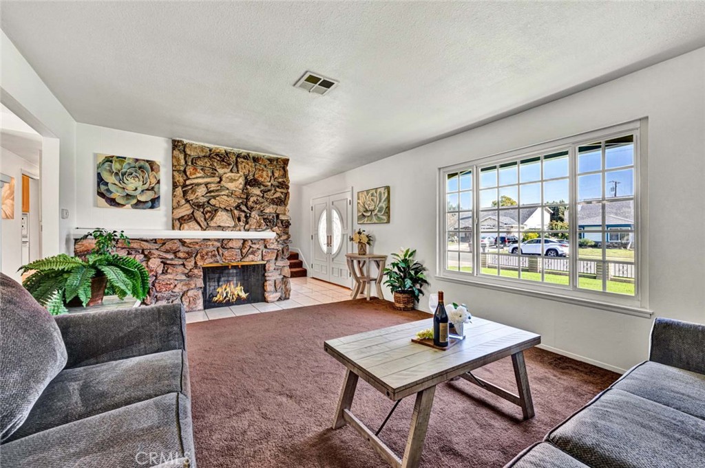 125 S Normandy Court