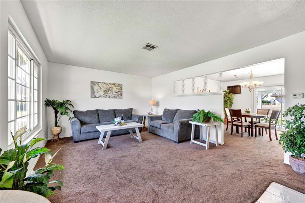 125 S Normandy Court