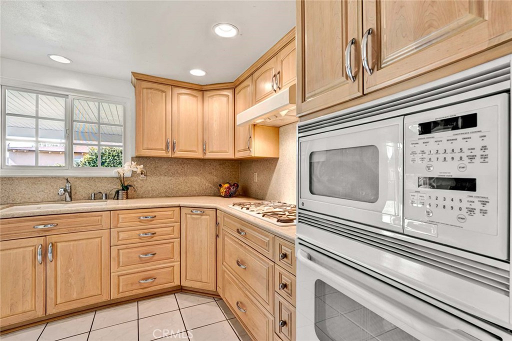 125 S Normandy Court