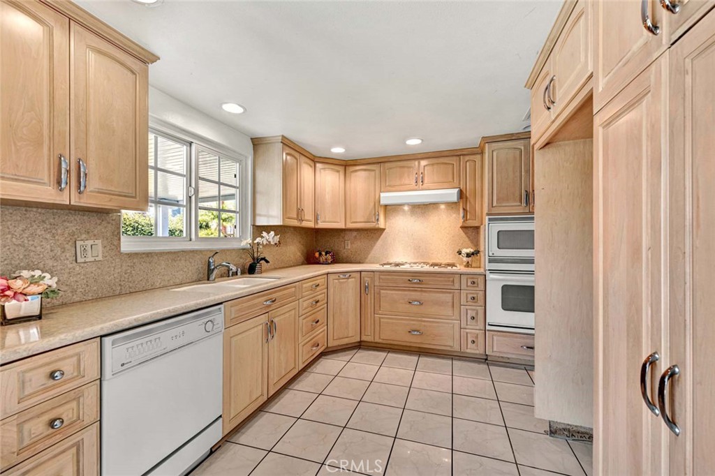 125 S Normandy Court