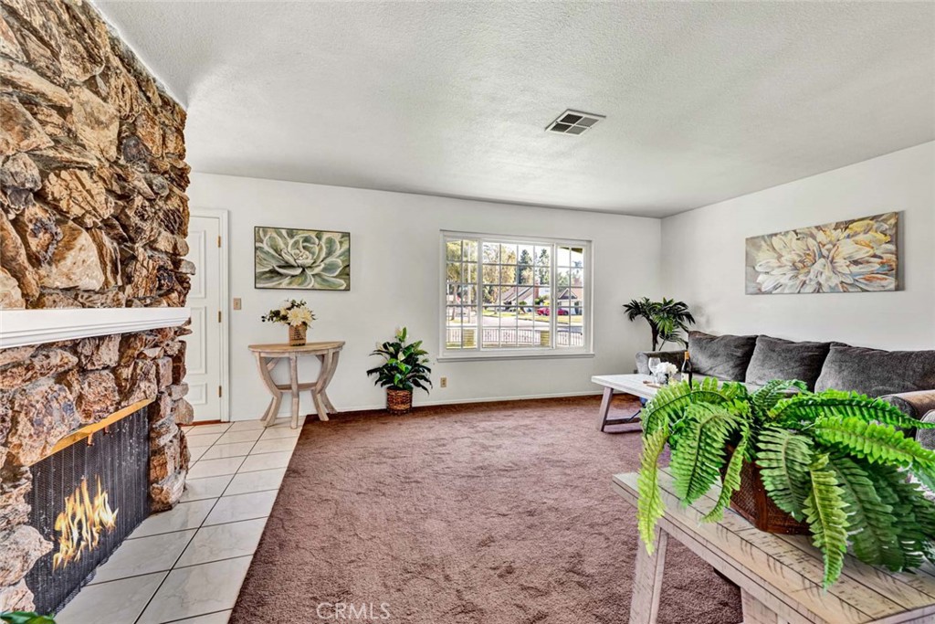 125 S Normandy Court