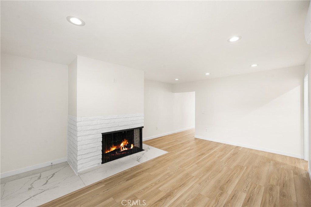 1800 E Heim Avenue 1