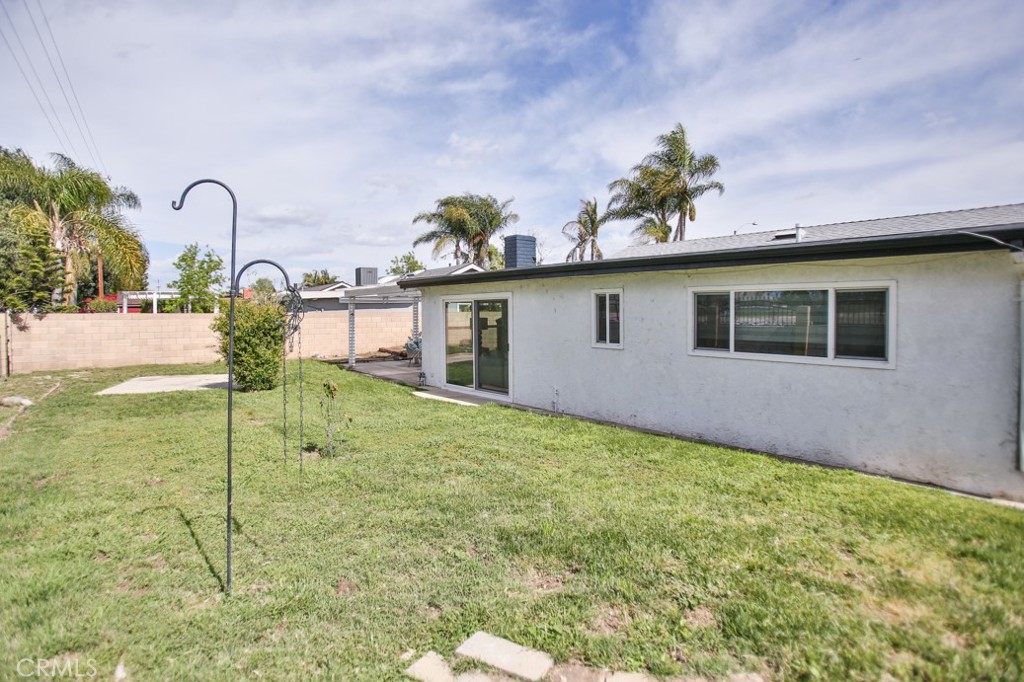 4353 E Alderdale Avenue