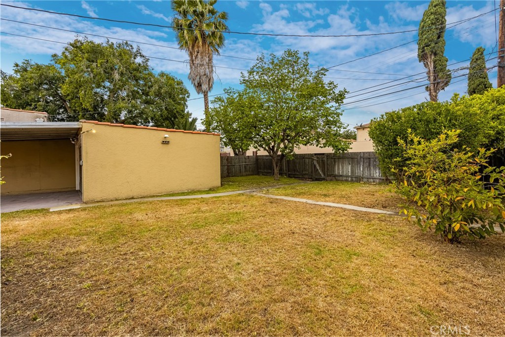 2141 Eucalyptus Avenue