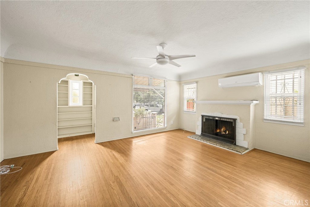 2141 Eucalyptus Avenue
