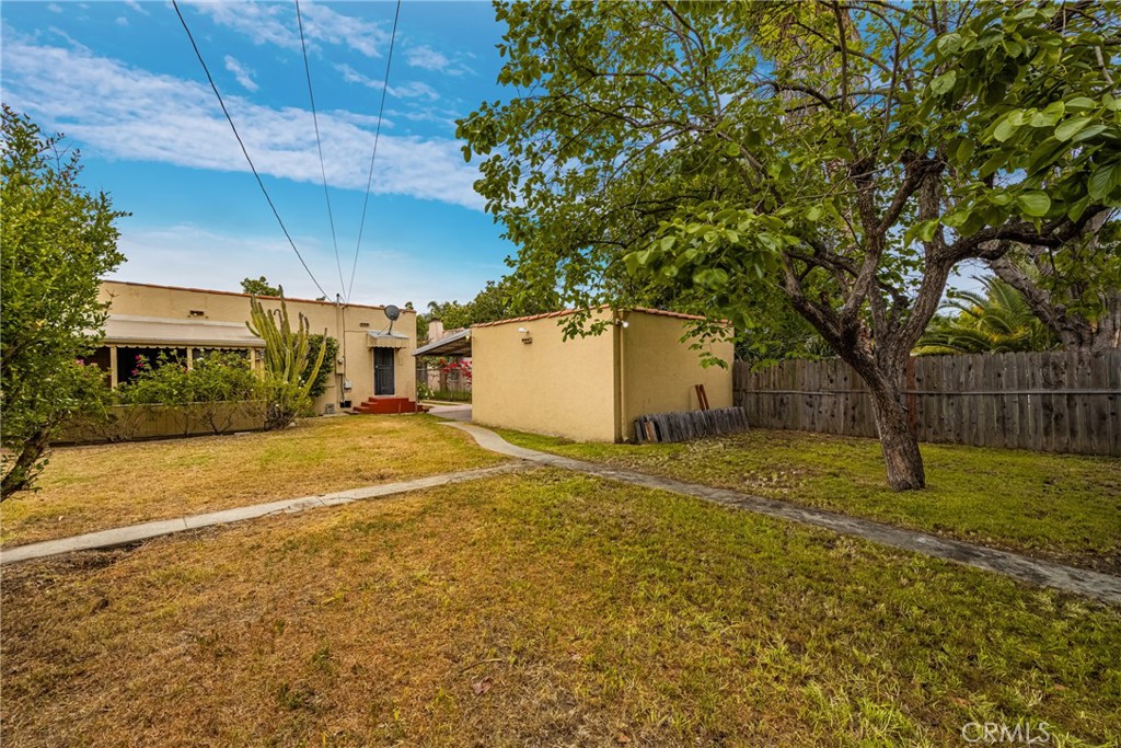 2141 Eucalyptus Avenue