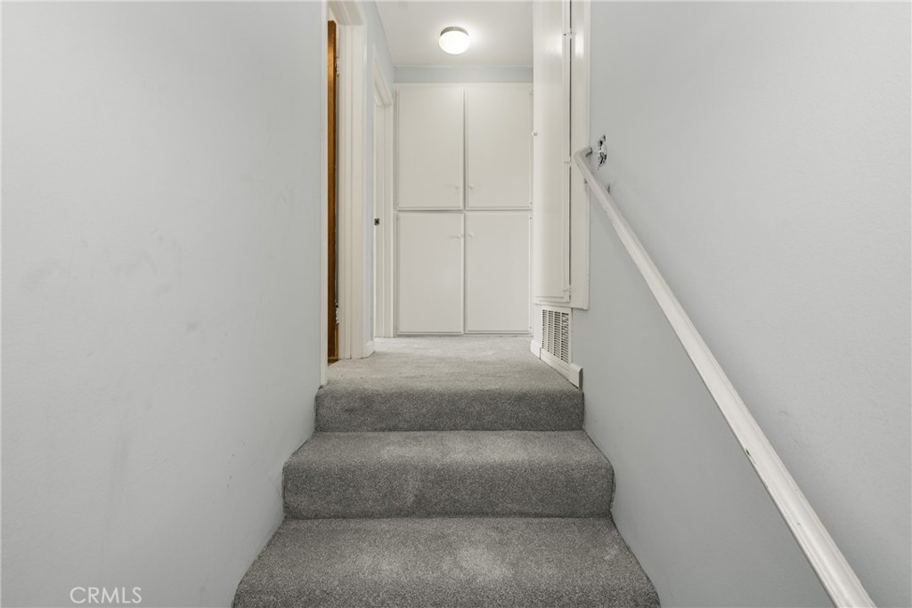 1403 W Westmont Drive