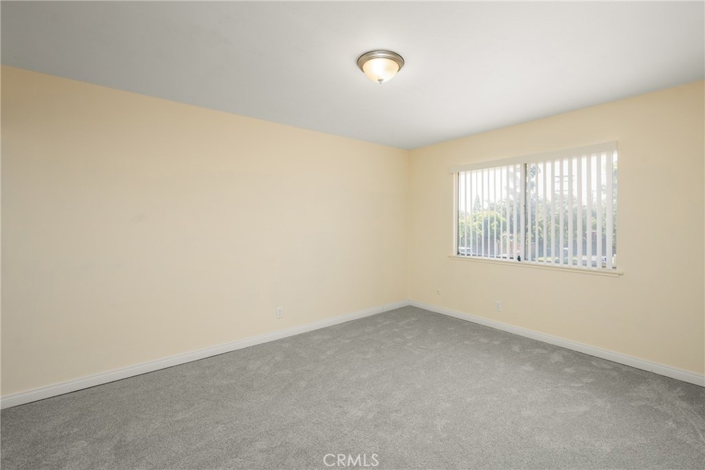 1403 W Westmont Drive