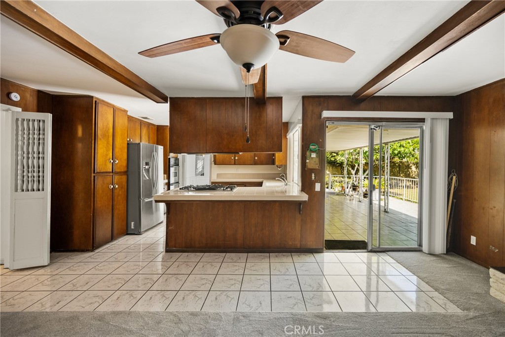 1403 W Westmont Drive